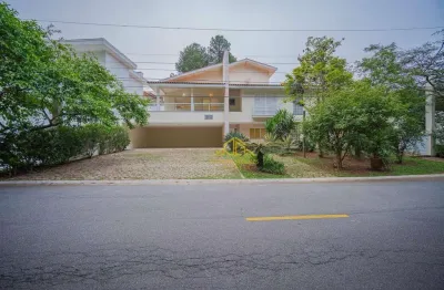 Casa térrea com 4 quartos com 535 m², aluguel por r$ 12.000,00 - aldeia da serra - barueri/sp