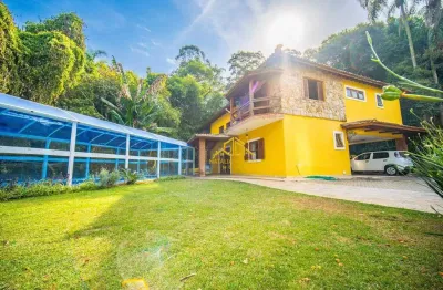 Casa com 4 quartos, sendo 3 suítes à venda, 267 m² por r$ 1.400.000 - chácaras aurora - embu das artes/sp