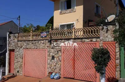 Sobrado com 03 quartos á venda no jardim nossa senhora do carmo