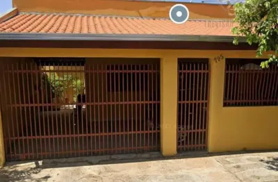 Casa com 3 quartos à venda no centro, vinhedo  por r$ 700.000
