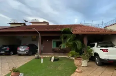 Casa em condomínio fechado com 5 quartos à venda na Rua Belclice Camurça 320, 320, Costa e Silva, Porto Velho