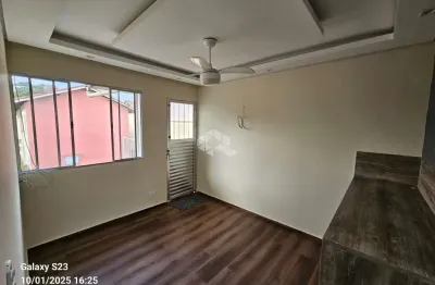 Casa sobreposta no condomínio maria dirce 2 - 2 dormitórios, 1 vaga