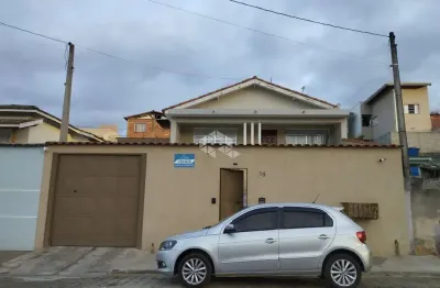 Casa com 5 quartos à venda na 15 De Novembro, 85, Jardim Palmeiras, Bom Jesus dos Perdões