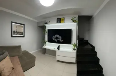Sobrado à venda com 2 dormitórios | completo, aconchegante vila rosália