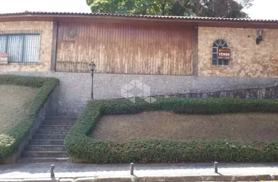 ? residência imponente com 600m² de conforto e sofisticação | 914m² de terreno privativo