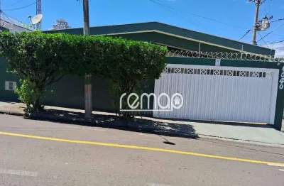 Casa com 5 quartos à venda no Jardim Francano, Franca 