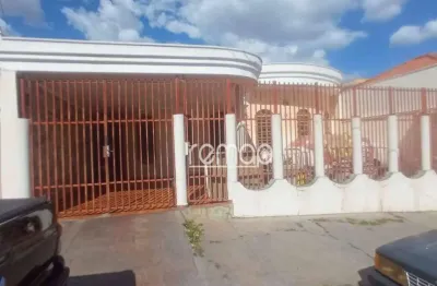 Casa com 3 quartos à venda na Vila Totoli, Franca 