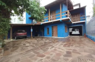Casa com 4 quartos à venda na Vila Nova, Novo Hamburgo 