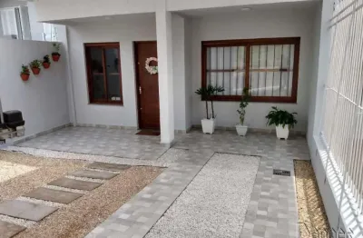 Casa com 3 quartos à venda no Lago Azul, Estância Velha 