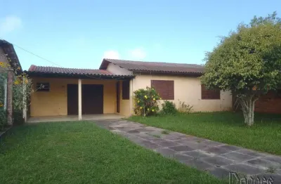 Casa com 4 quartos à venda na Praia de Mariluz, Imbé 