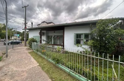 Casa com 3 quartos à venda na Vila Nova, Novo Hamburgo 