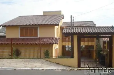 Casa com 2 quartos à venda na Vila Nova, Novo Hamburgo 
