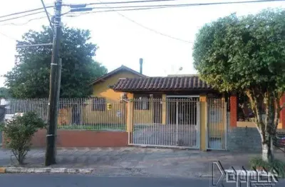Casa com 3 quartos à venda no Guarani, Novo Hamburgo 
