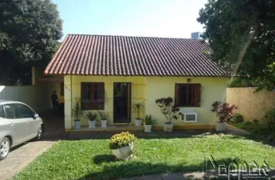 Casa com 2 quartos à venda na Vila Nova, Novo Hamburgo 