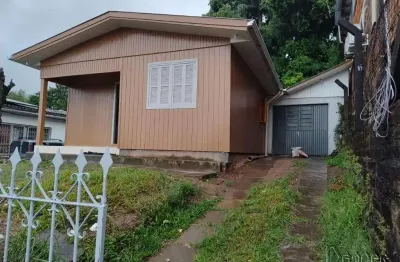 Casa com 3 quartos para alugar no São Jorge, Novo Hamburgo 