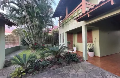 Casa com 3 quartos à venda no Petrópolis, Novo Hamburgo 