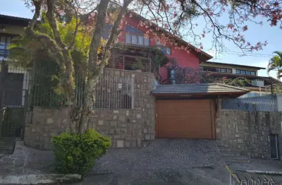 Casa com 4 quartos à venda na Vila Nova, Novo Hamburgo 