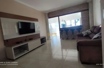 Casa em condomínio fechado com 3 quartos à venda na rua gagliari, jardim caiapia, cotia, 200 m2 por r$ 600.000
