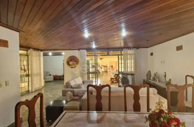 Maravilhosa casa comercial/residencial para alugar no centro de mirassol!!!