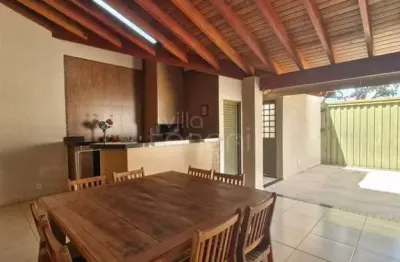 Belíssima casa à venda no regissol i, em mirassol/sp