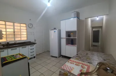 Casa à venda no com 2 quartos e 1 suíte no  bairro nossa sra aparecida, mirassol/sp