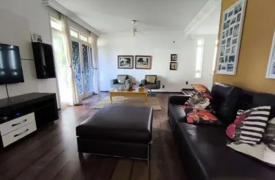 Casa com 4 quartos para alugar na rua joão marçal, 93, trindade, florianópolis, 400 m2 por r$ 15.000
