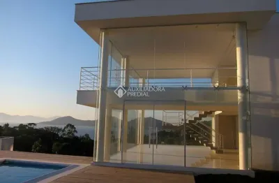 Casa em condomínio fechado com 3 quartos para alugar na Rodovia Haroldo Soares Glavan, 4430, Cacupé, Florianópolis, 461 m2 por R$ 19.900