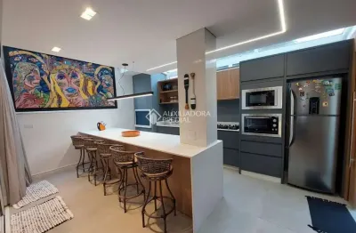 Casa em condomínio fechado com 3 quartos para alugar na rua laurindo januário da silveira, 4777, lagoa da conceição, florianópolis, 145 m2 por r$ 13.000