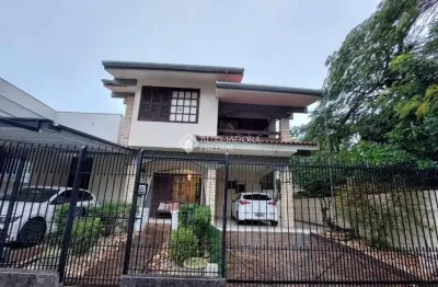 Casa com 3 quartos para alugar na rua josé francisco dias areias, 197, trindade, florianópolis, 360 m2 por r$ 7.000