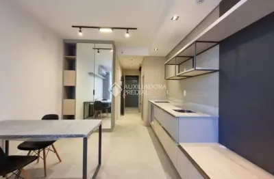 Apartamento com 1 quarto para alugar na rua professor simão josé hess, 190, trindade, florianópolis, 30 m2 por r$ 2.990