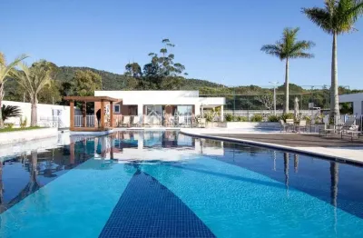 Casa em condomínio fechado com 2 quartos para alugar na rua sagrado coração de jesus, 811, morro das pedras, florianópolis, 80 m2 por r$ 7.500