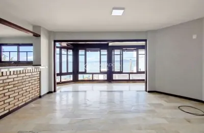 Casa com 3 quartos para alugar na rua gilson da costa xavier, 490, sambaqui, florianópolis, 131 m2 por r$ 7.500