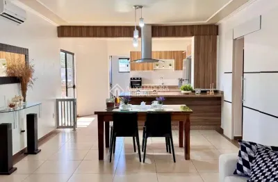 Apartamento com 3 quartos para alugar na servidão manoel olério dos santos, 225, ingleses do rio vermelho, florianópolis, 120 m2 por r$ 6.100