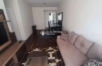 Apartamento com 2 quartos para alugar na Rua Jornalista Tito Carvalho, 102, Carvoeira, Florianópolis, 59 m2 por R$ 2.800