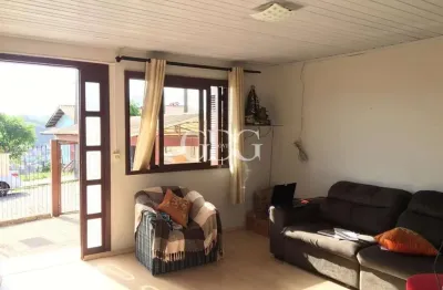 Casa com dois pisos à venda no bairro charqueadas, em caxias do sul - rs.