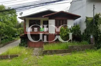 Casa de dois pavimentos à venda no bairro colina sorriso, caxias do sul-rs.