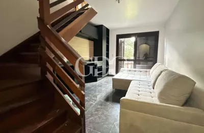 Cobertura duplex mobiliada à venda no bairro colina sorriso, em caxias do sul-rs.