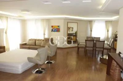 Cobertura duplex mobiliada e decorada à venda no bairro jardim américa,em caxias do sul-rs.