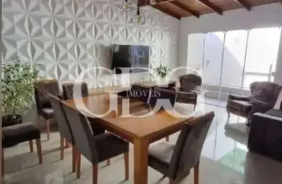 Sobrado duplex semimobiliado à venda no bairro vinhedos, em caxias do sul-rs.