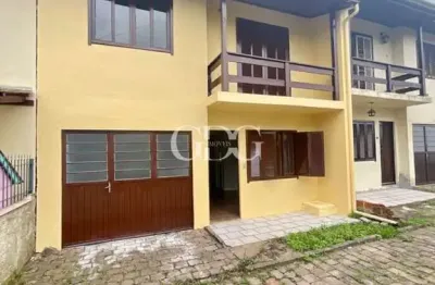 Sobrado à venda no bairro centenário, ao lado da upa zona norte, em caxias do sul-rs.