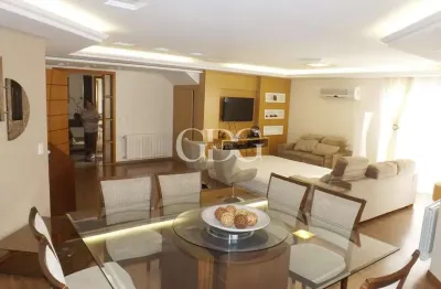 Cobertura duplex mobiliada e decorada à venda no bairro jardim américa, em caxias do sul-rs.