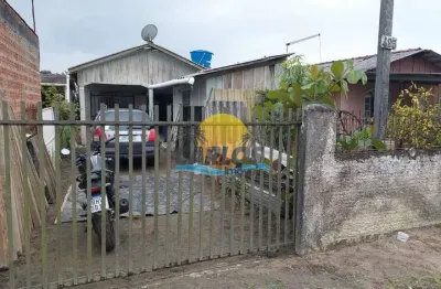 Casa com 2 quartos à venda na idalicio a. da costa, 425, balneário guaciara, matinhos por r$ 118.000