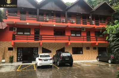 1.500 m2 construção/chácara/centro/ideal investidor/associações/casa repouso