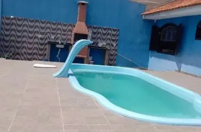 100 m2 / area gourmet com piscina/ótima localização