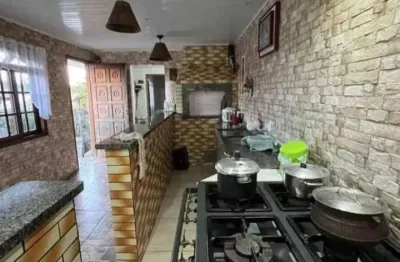 Casa  210m2/ ótima localização/ permuta chácara/casa araucaria