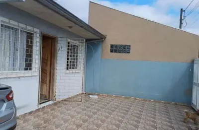 Casa esquina com rua marcelino jasinski/estrutura sobrado/otima localização