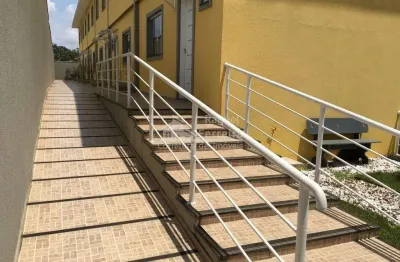 Casa em condomínio fechado com 3 quartos à venda na rua tobias de barros, jardim da pedreira, são paulo por r$ 520.000