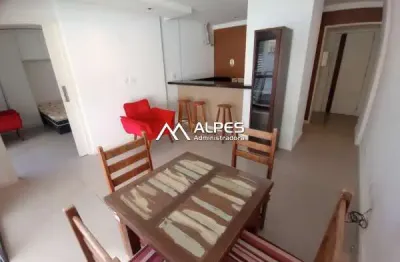 Excelente quarto e sala, mobiliado, próximo a faculdade, prédio novo, com lazer completo.