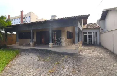 Casa com 5 dormitórios à venda, 200 m² por r$ 1.400.000,00 - brejatuba - guaratuba/pr