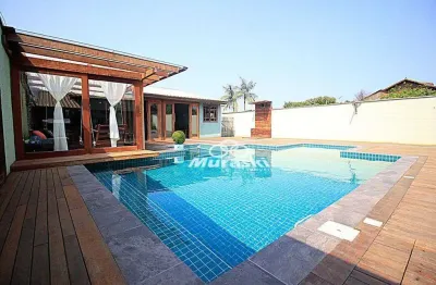 Casa com 3 dormitórios à venda, 200 m² por r$ 1.200.000,00 - piçarras - guaratuba/pr